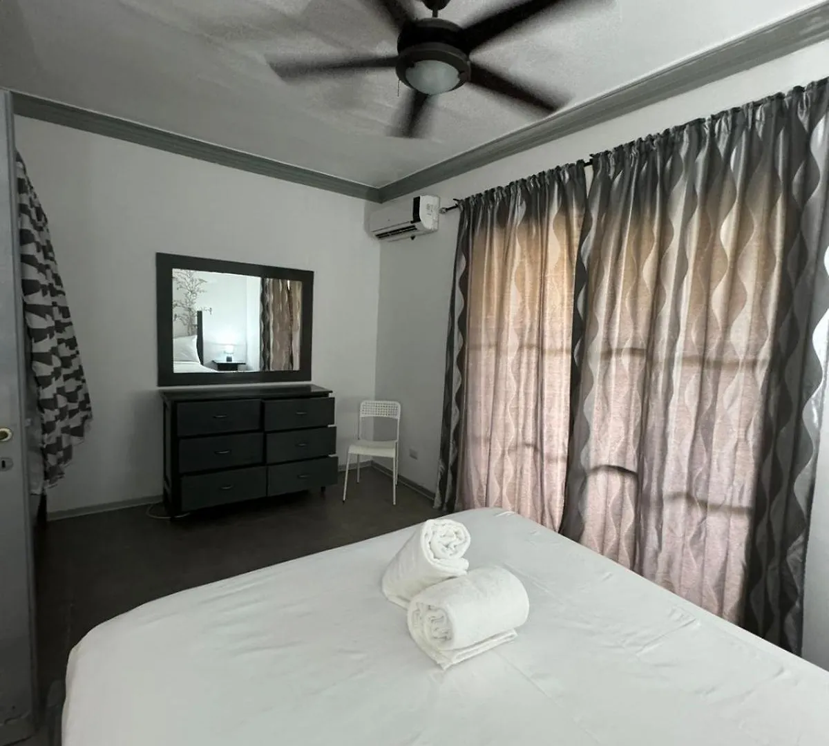 Las Palmeras By Graziano Boca Chica Resort